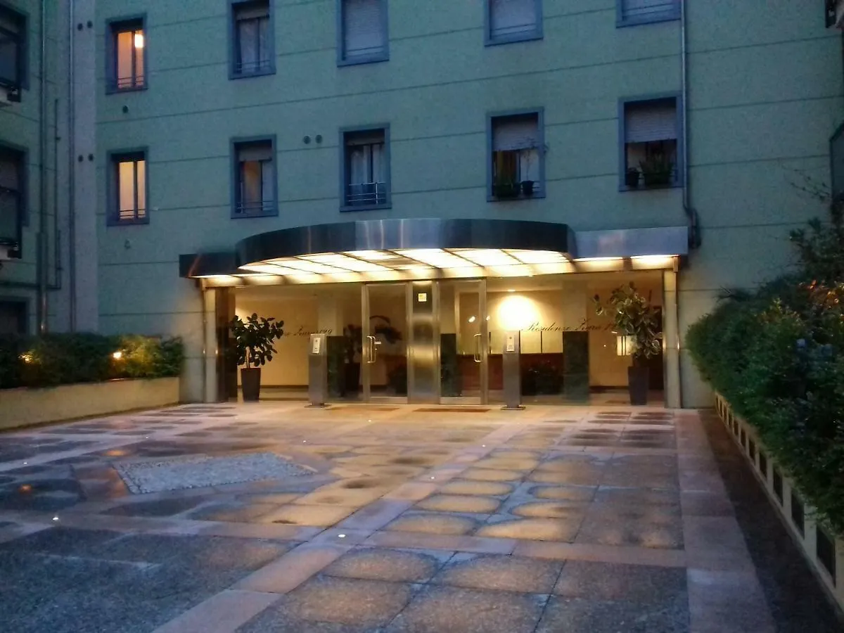 Apartament Zara Cosy & Cheap Apt - Easy Parking Mediolan 0*,