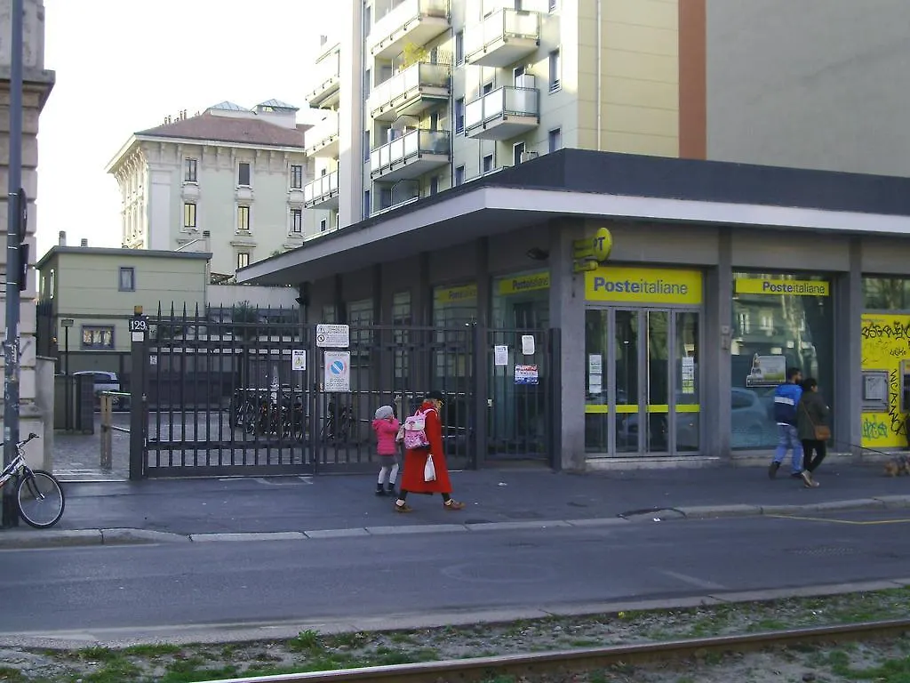 Zara Cosy & Cheap Apt - Easy Parking Διαμέρισμα Μιλάνο